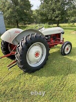 Ford 640 Tractor